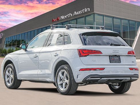 Used 2023 Audi Q5 2.0T Premium w/ Convenience Package image 5