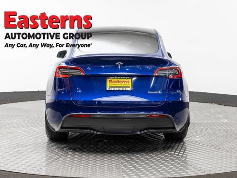 Used 2021 Tesla Model Y Performance AWD/4WD image 6