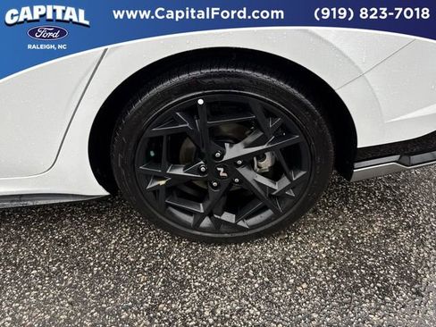 Used 2025 Hyundai Elantra N Line image 13
