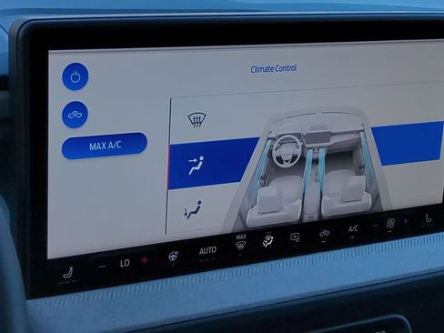 New 2025 Ford Maverick XLT w/ XLT Luxury Package image 51