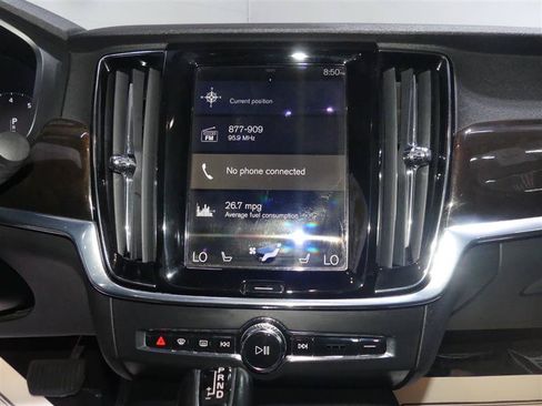 Used 2018 Volvo S90 T5 Momentum w/ Convenience Package AWD/4WD image 37
