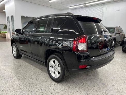 Used 2015 Jeep Compass Sport w/ Power Value Group FWD image 7