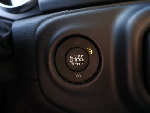 Used 2023 Jeep Wrangler Unlimited Sahara w/ Cold Weather Group image 31