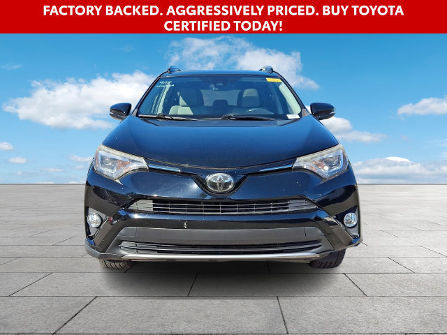 Certified 2018 Toyota RAV4 Limited AWD/4WD image 3