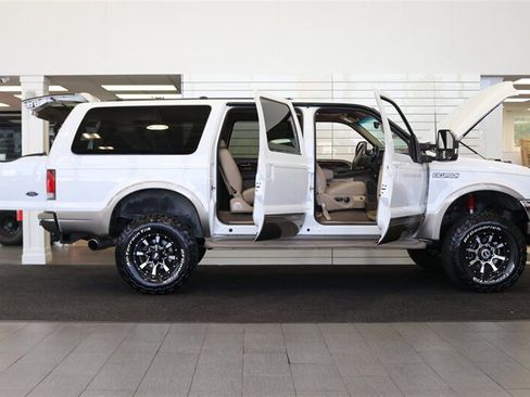 Used 2000 Ford Excursion Limited AWD/4WD image 11