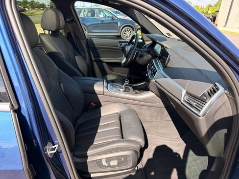Used 2022 BMW X5 xDrive40i w/ Premium Package AWD/4WD image 15