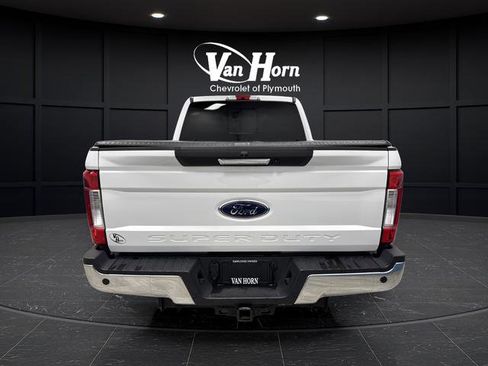 Used 2019 Ford F250 Lariat image 12
