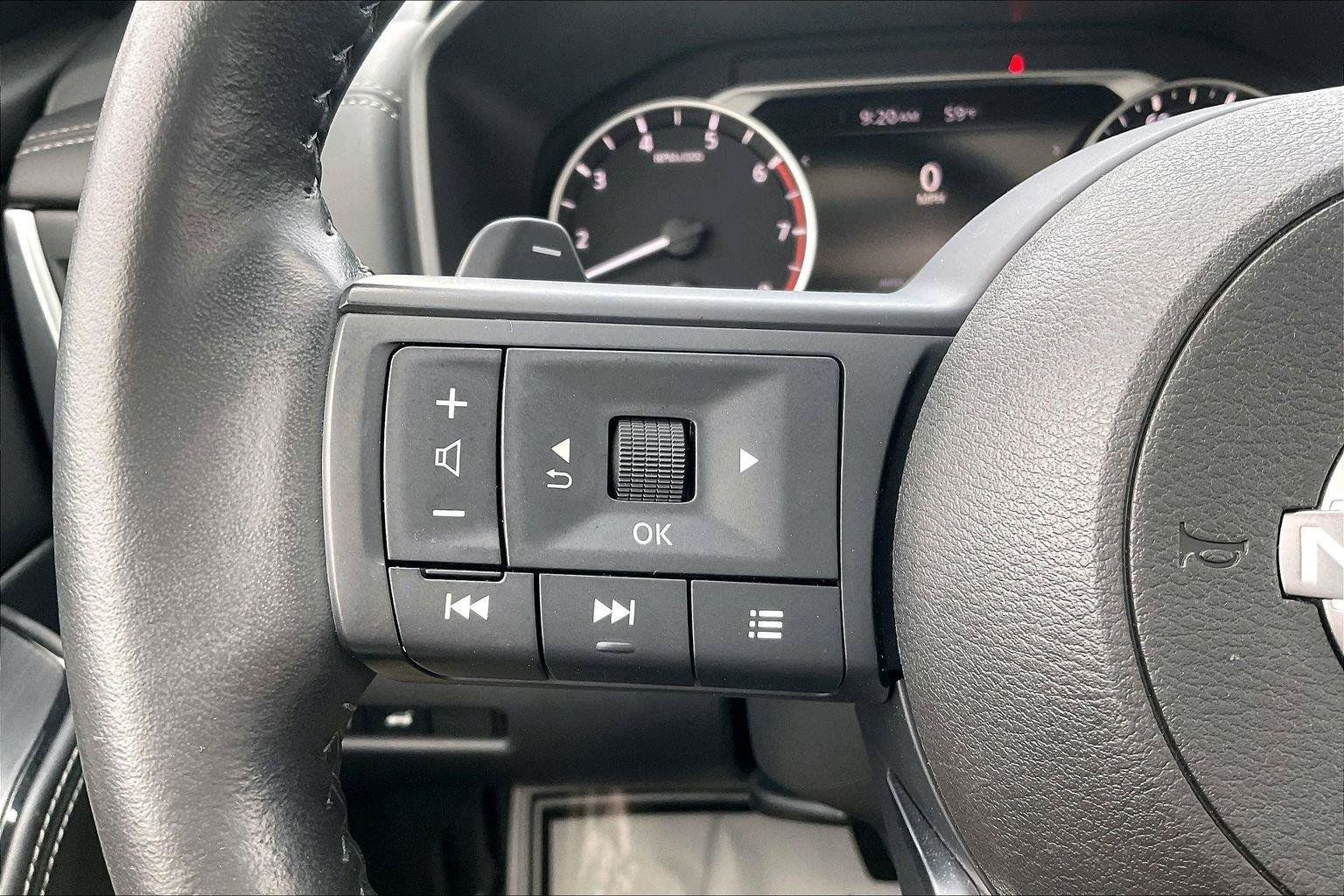 Certified 2024 Nissan Rogue SV w/ SV Premium Package AWD/4WD image 19