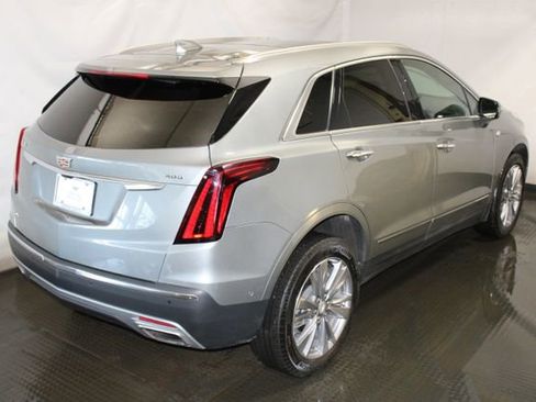 Certified 2023 Cadillac XT5 Premium Luxury w/ Technology Package image 4