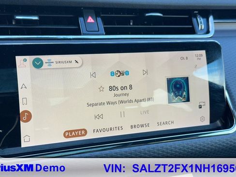 Used 2022 Land Rover Range Rover Evoque R-Dynamic S image 37