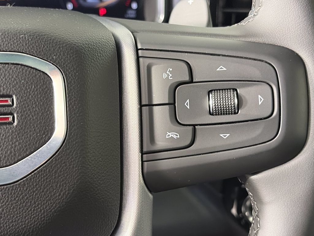 Used 2026 GMC Sierra 1500 Elevation w/ Elevation Premium Package AWD/4WD image 18