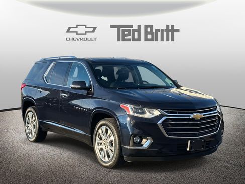 Used 2020 Chevrolet Traverse Premier image 3