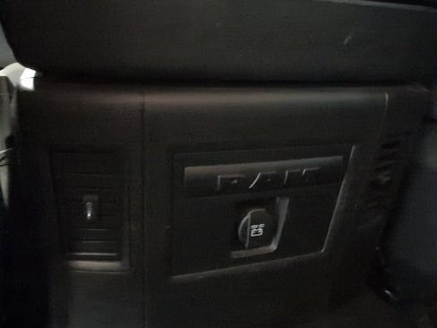 Used 2023 RAM 1500 Classic Warlock AWD/4WD image 31