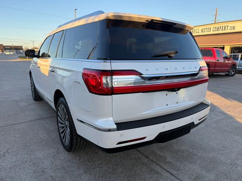 Used 2019 Lincoln Navigator Reserve AWD/4WD image 5
