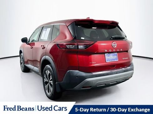 Certified 2021 Nissan Rogue SV AWD/4WD image 6