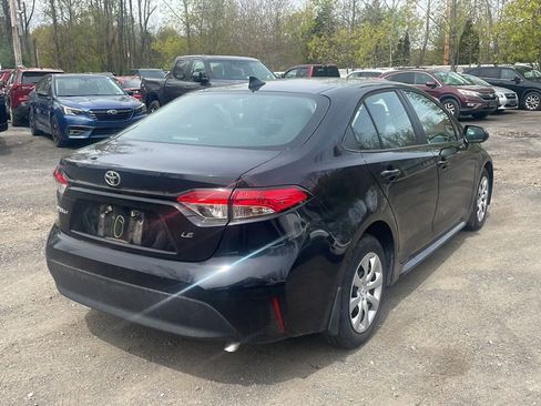 Used 2023 Toyota Corolla LE FWD image 9