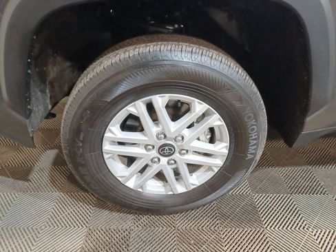 Used 2024 Toyota Tundra SR5 w/ SR5 Convenience Package image 18