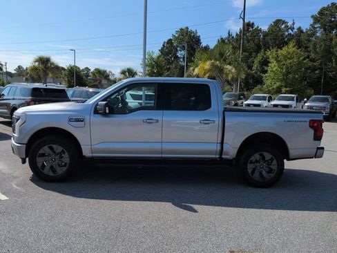 Used 2025 Ford F150 Lightning Flash AWD/4WD image 7