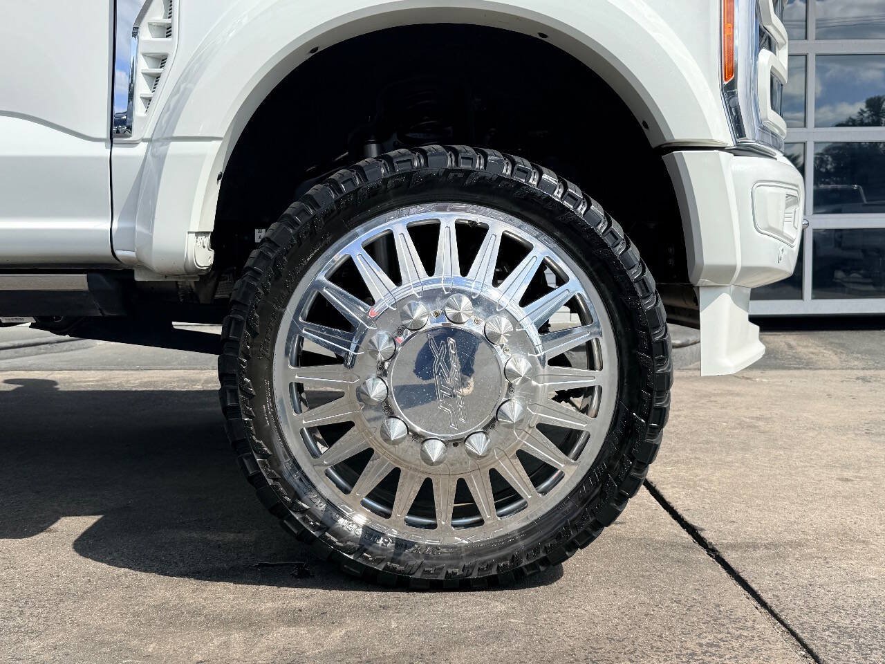 Used 2023 Ford F450 Platinum w/ FX4 Off-Road Package AWD/4WD image 14