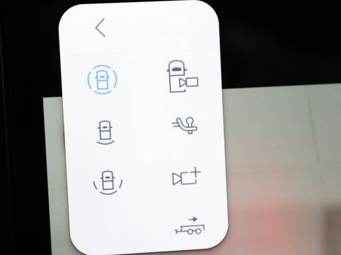 Used 2025 Ford F150 Raptor w/ Equipment Group 803A Raptor R image 30