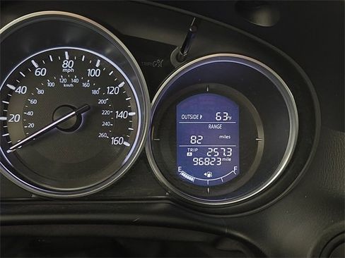 Used 2016 MAZDA CX-5 Touring image 12