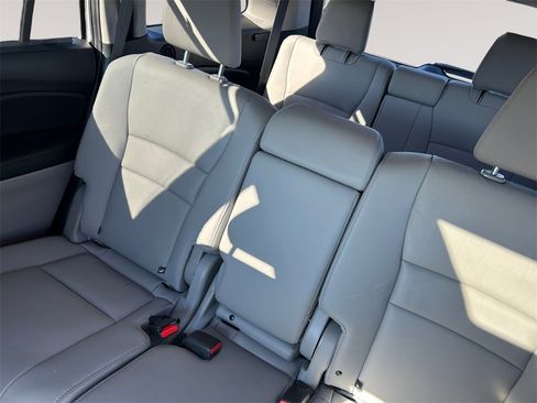 Used 2022 Honda Pilot Special Edition image 13