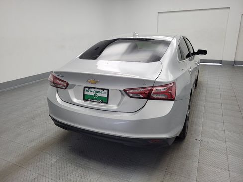 Used 2020 Chevrolet Malibu LT FWD image 7