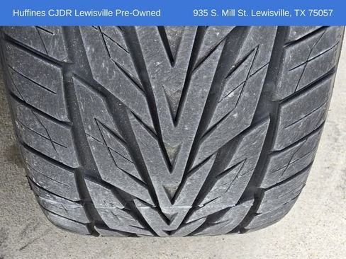 Used 2024 RAM 1500 Laramie AWD/4WD image 15