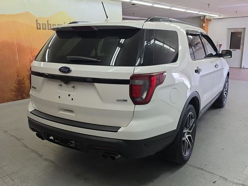 Used 2019 Ford Explorer Sport w/ Equipment Group 401A AWD/4WD image 21