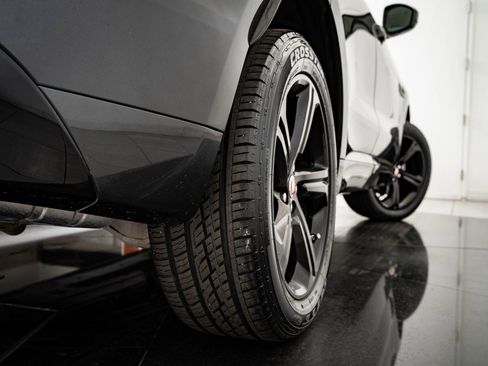 Used 2020 Jaguar F-PACE S image 48