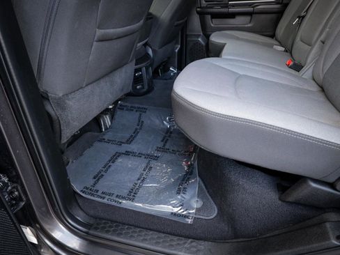 Used 2024 RAM 3500 Big Horn image 31