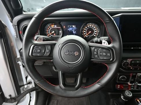 Used 2024 Jeep Wrangler Unlimited Rubicon 392 AWD/4WD image 17