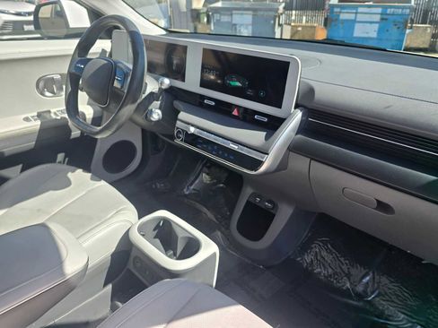 Used 2022 Hyundai Ioniq 5 SEL image 12