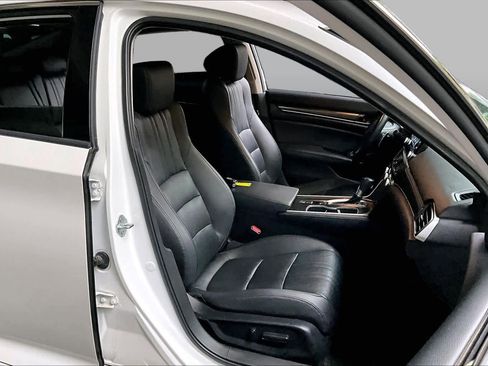 Used 2022 Honda Accord Sport Special Edition image 8