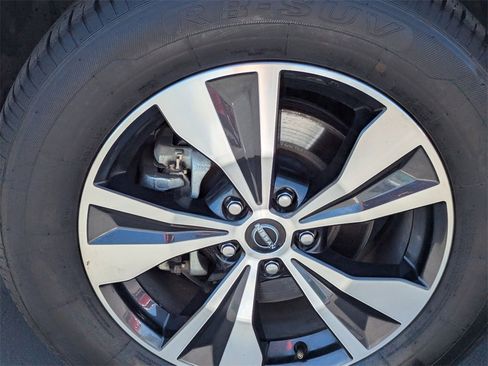 Used 2023 Nissan Murano SV image 13