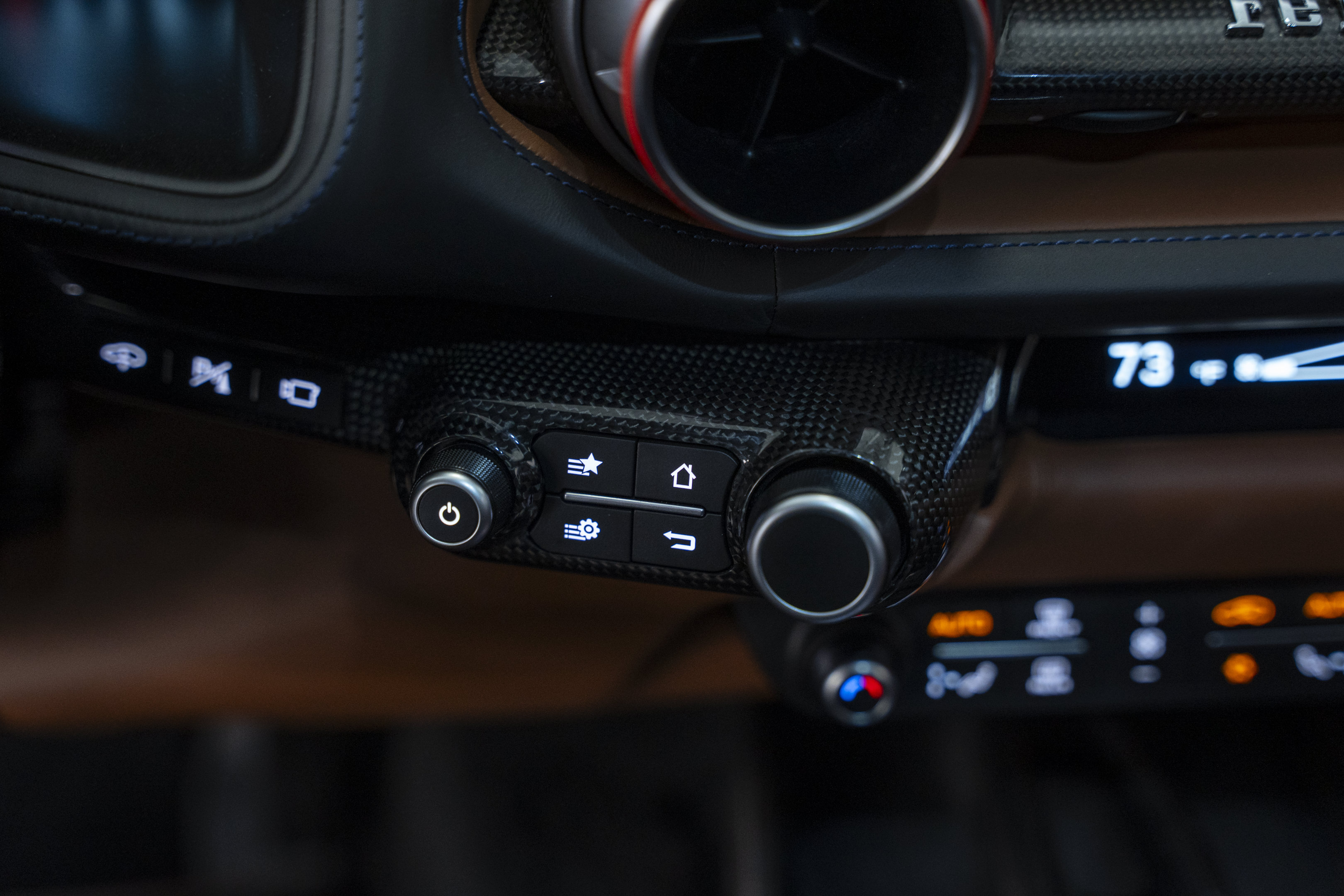 Used 2019 Ferrari 812 Superfast RWD image 37