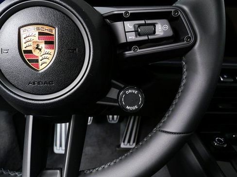 Certified 2025 Porsche 911 Carrera T image 11