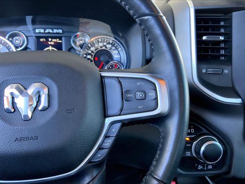 Used 2022 RAM 1500 Big Horn image 25
