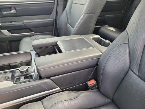 Used 2024 Toyota Tundra Platinum image 16