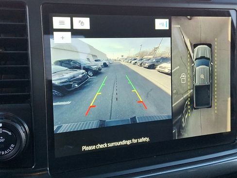 Certified 2022 Ford F150 XLT w/ Equipment Group 302A High image 18