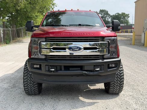 Used 2017 Ford F250 Lariat w/ Lariat Ultimate Package AWD/4WD image 2