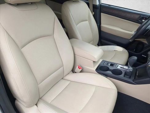 Used 2017 Subaru Outback 2.5i Limited image 29