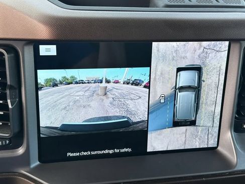 Used 2022 Ford Bronco Outer Banks AWD/4WD image 25