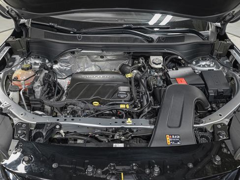 Used 2025 Chevrolet Trax ACTIV w/ Driver Confidence Package image 12