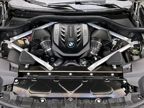 Used 2020 BMW X7 M50i w/ Executive Package AWD/4WD image 29