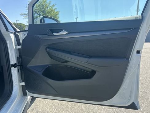 New 2026 Volkswagen GTI SE FWD image 31