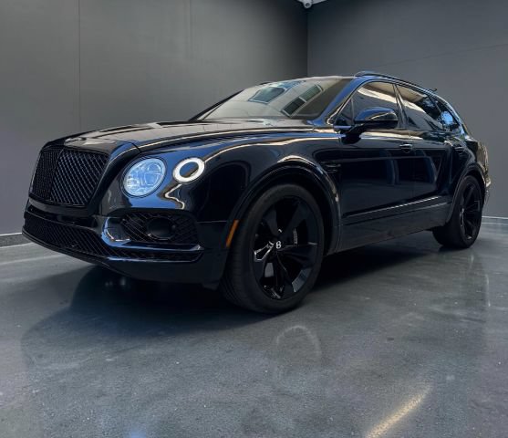 Used 2017 Bentley Bentayga AWD/4WD image 1