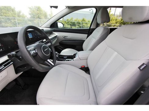 Certified 2025 Hyundai Tucson SEL image 15