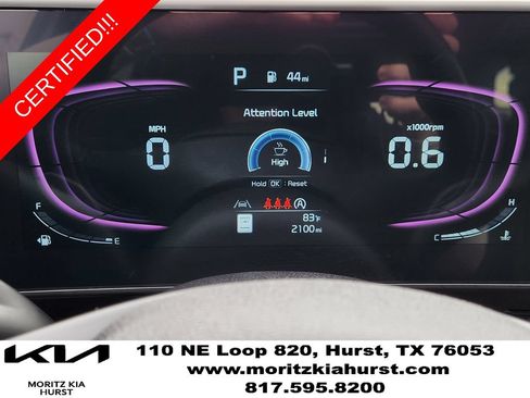 Used 2025 Kia Sportage EX FWD image 6