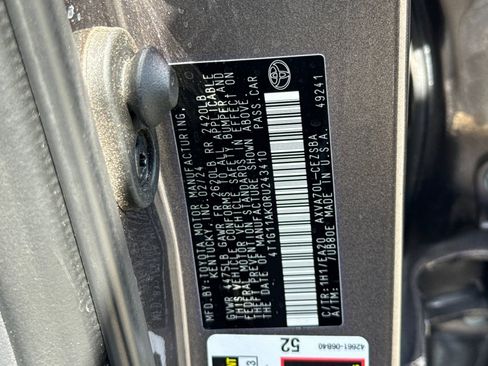 Used 2024 Toyota Camry SE FWD image 25